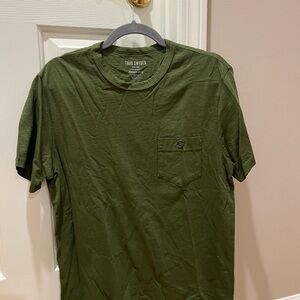 Todd Snyder Men's Green slub pocket tee
